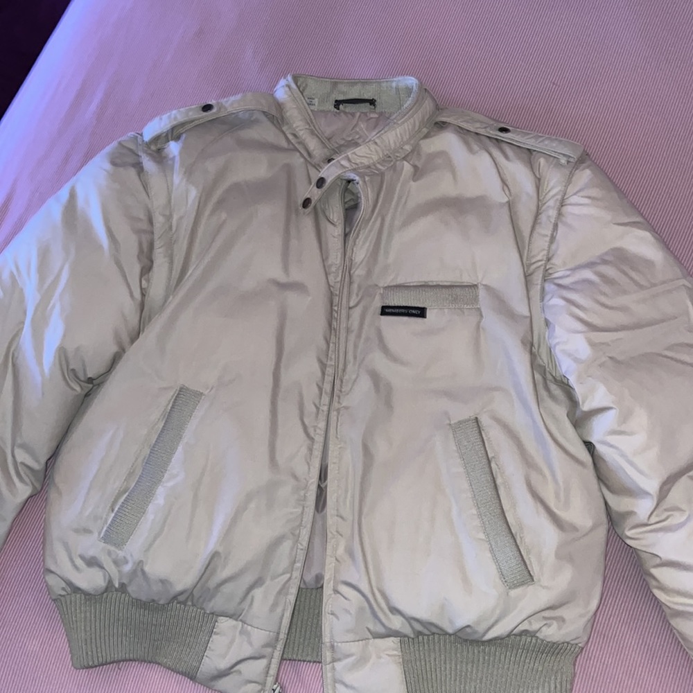 Members Only puffer vest jacket, size 40.